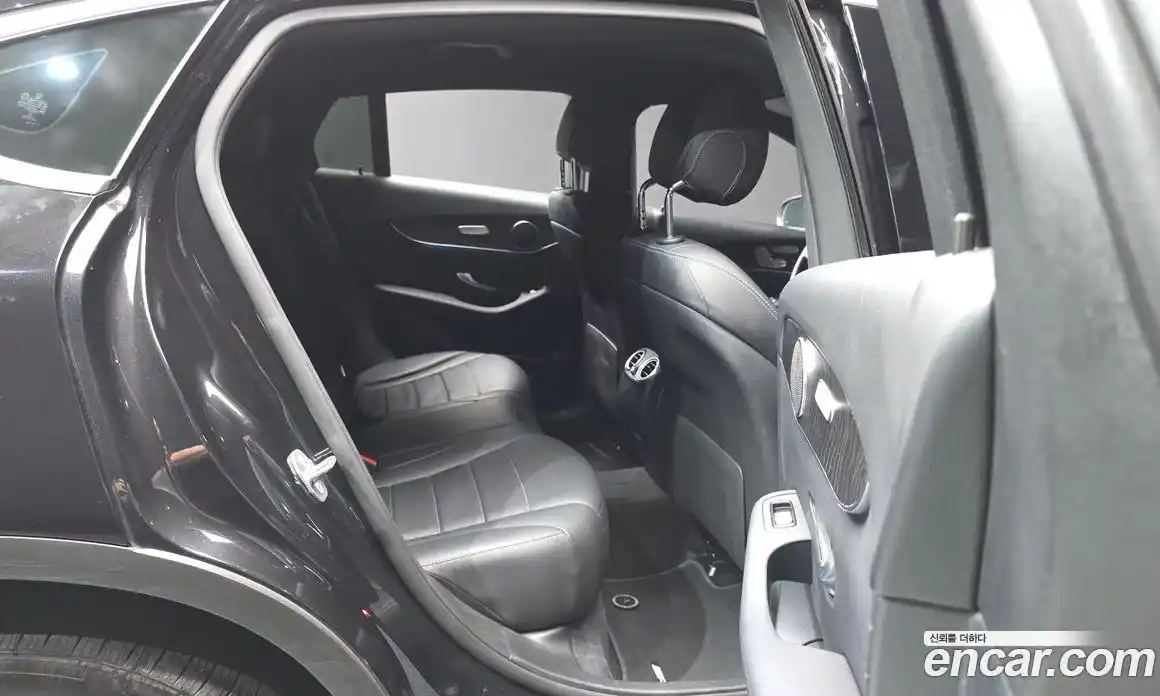 Mercedes-Benz GLC-Class 2019 2.0 Автомат в Москве № 1194556, фото 11