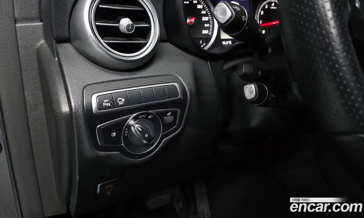 Mercedes-Benz GLC-Class 2019 2.0 Автомат в Москве № 1194556, фото 16