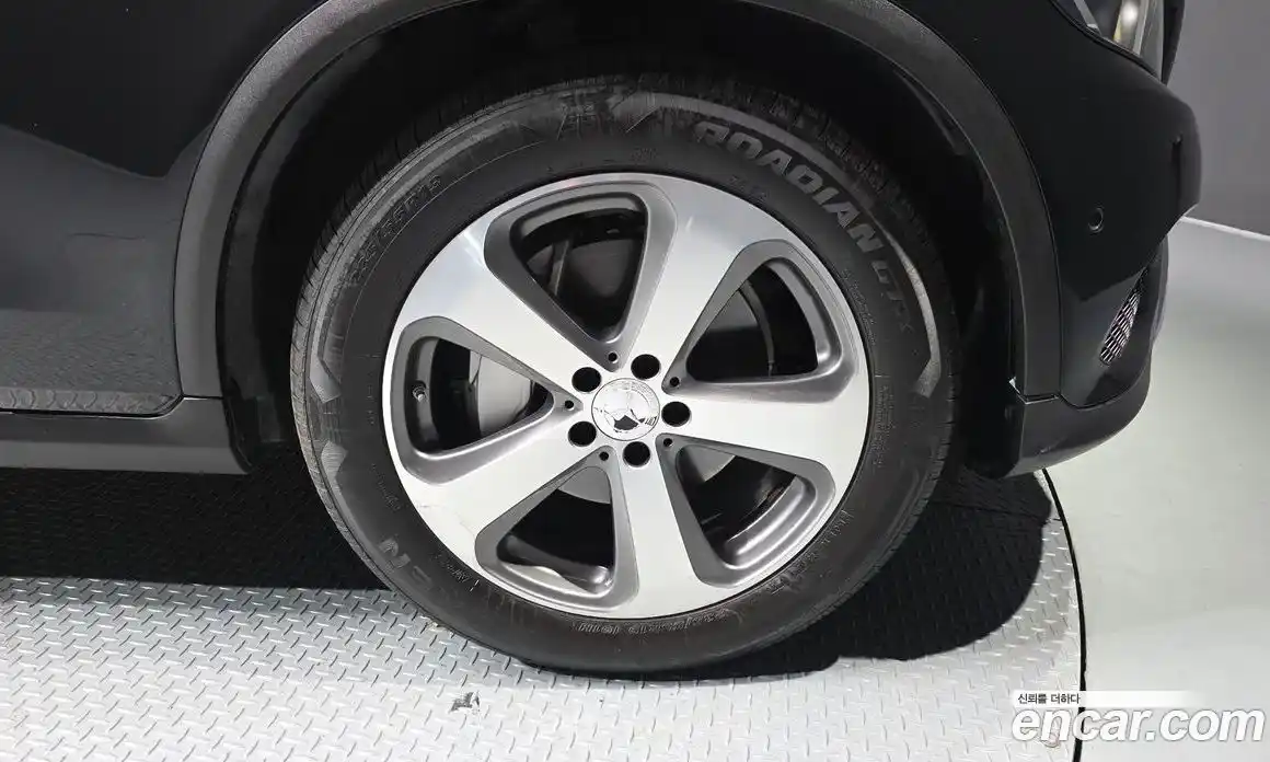 Mercedes-Benz GLC-Class 2019 2.0 Автомат в Москве № 1194556, фото 4