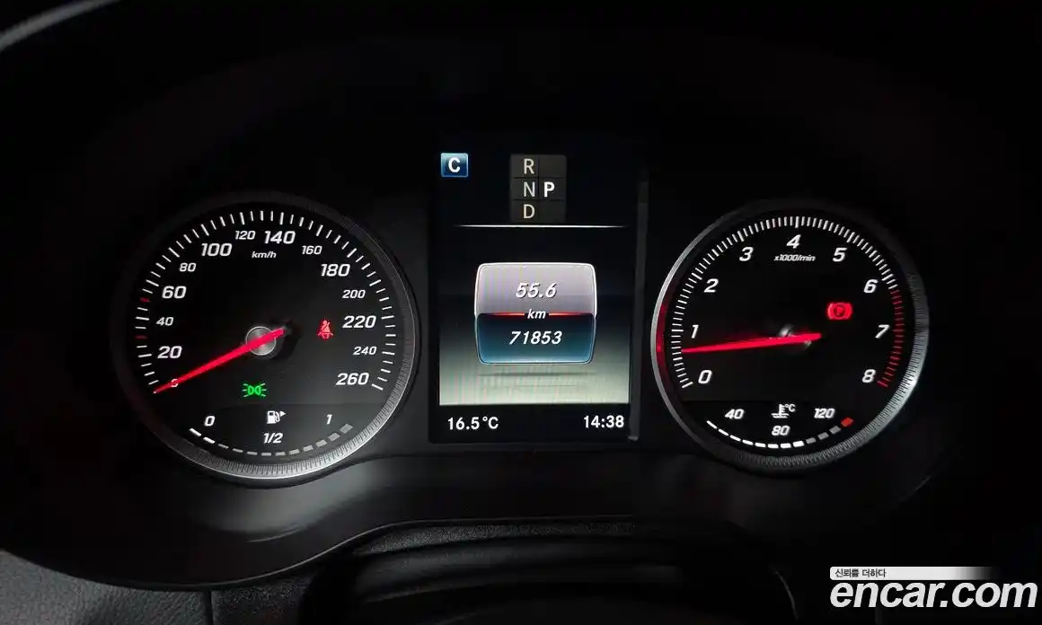 Mercedes-Benz GLC-Class 2019 2.0 Автомат в Москве № 1194556, фото 7