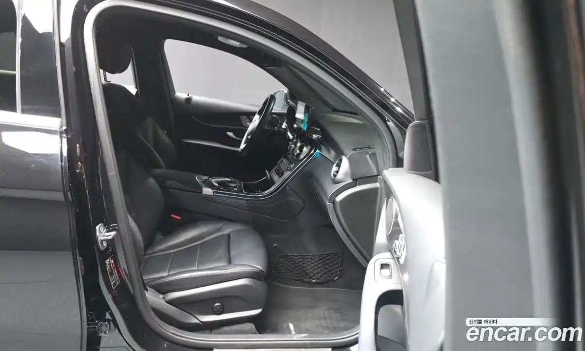 Mercedes-Benz GLC-Class 2019 2.0 Автомат в Москве № 1194556, фото 10