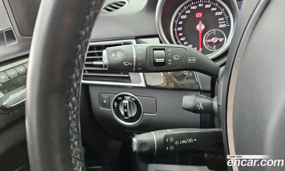 Mercedes-Benz GLE-Class 2016 2.1 Автомат в Москве № 1194657, фото 17