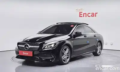 Mercedes-Benz CLA-Class CLA220 AMG Line