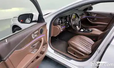 Mercedes-Benz E-Class 2018 1.9 гидро в Москве № 1194671, миниатюра 11