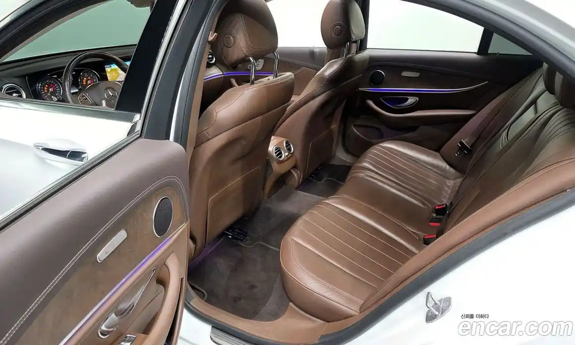 Mercedes-Benz E-Class 2018 1.9 гидро в Москве № 1194671, фото 12