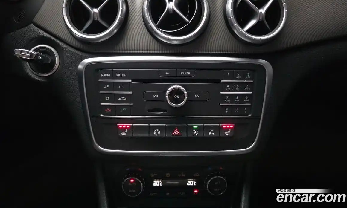 Mercedes-Benz CLA-Class 2015 2.1 Автомат в Москве № 1194680, фото 15