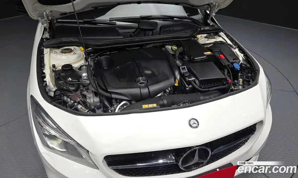 Mercedes-Benz CLA-Class 2015 2.1 Автомат в Москве № 1194680, фото 6