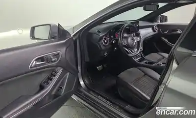Mercedes-Benz CLA-Class 2018 2.0 Автомат в Москве № 1194767, миниатюра 11