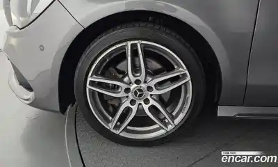 Mercedes-Benz CLA-Class 2018 2.0 Автомат в Москве № 1194767, миниатюра 5