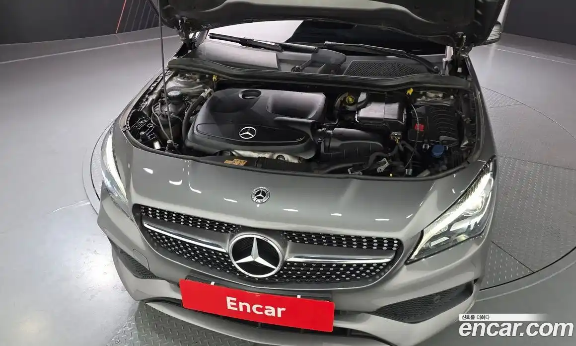 Mercedes-Benz CLA-Class 2018 2.0 Автомат в Москве № 1194767, фото 6