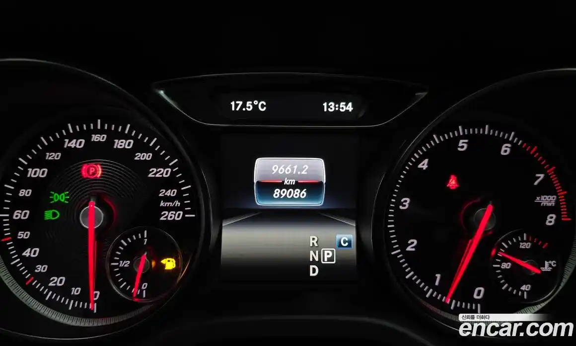 Mercedes-Benz CLA-Class 2018 2.0 Автомат в Москве № 1194767, фото 8