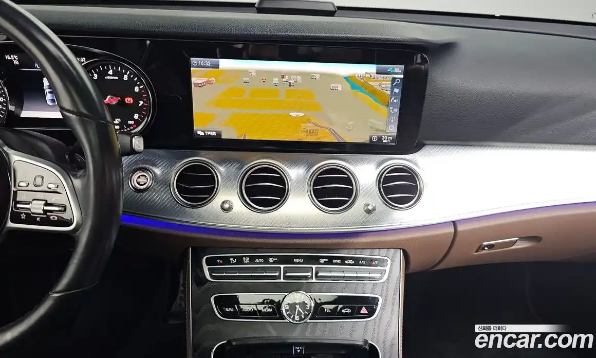 Mercedes-Benz E-Class 2020 2.0 Автомат в Москве № 1194828, фото 14