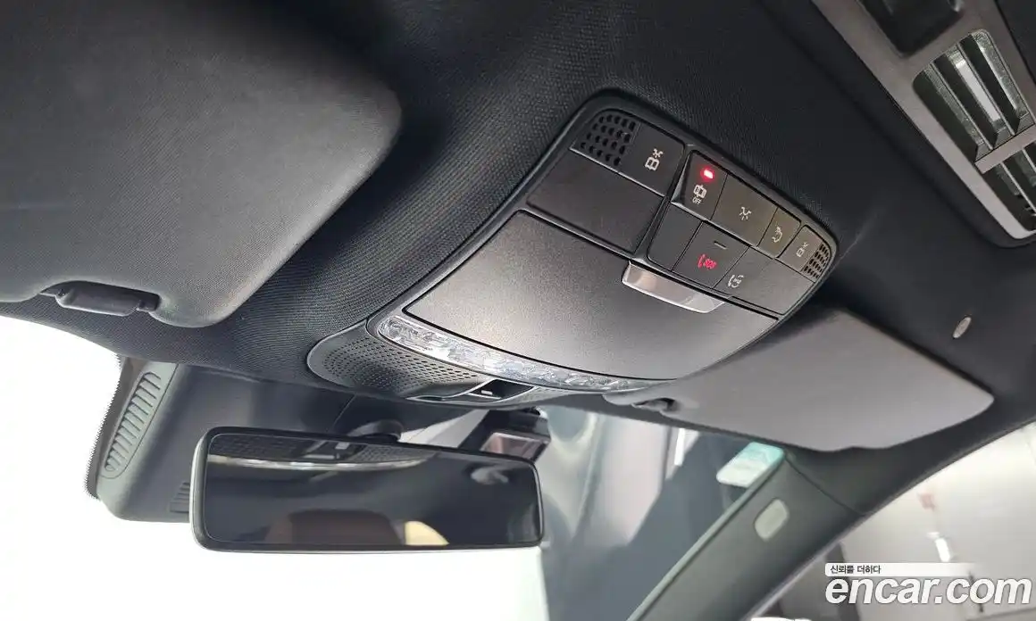 Mercedes-Benz E-Class 2020 2.0 Автомат в Москве № 1194828, фото 17