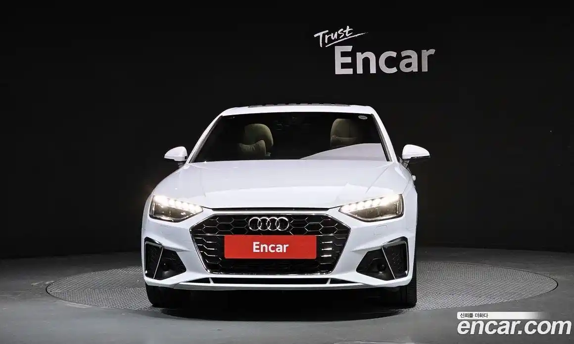 Audi A4 2021 2.0 гидро в Москве № 1195217, фото 3