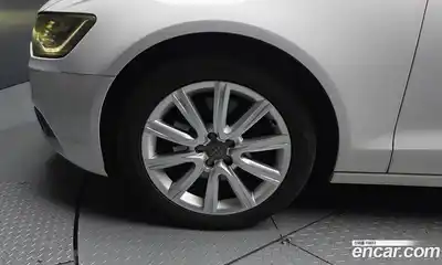 Audi A6 2014 3.0 гидро в Москве № 1195298, миниатюра 5