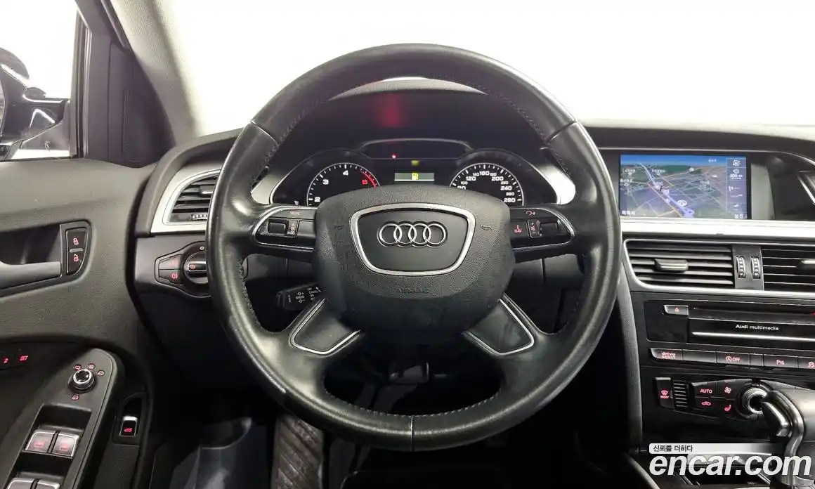 Audi A4 2014 2.0 гидро в Москве № 1195519, фото 13