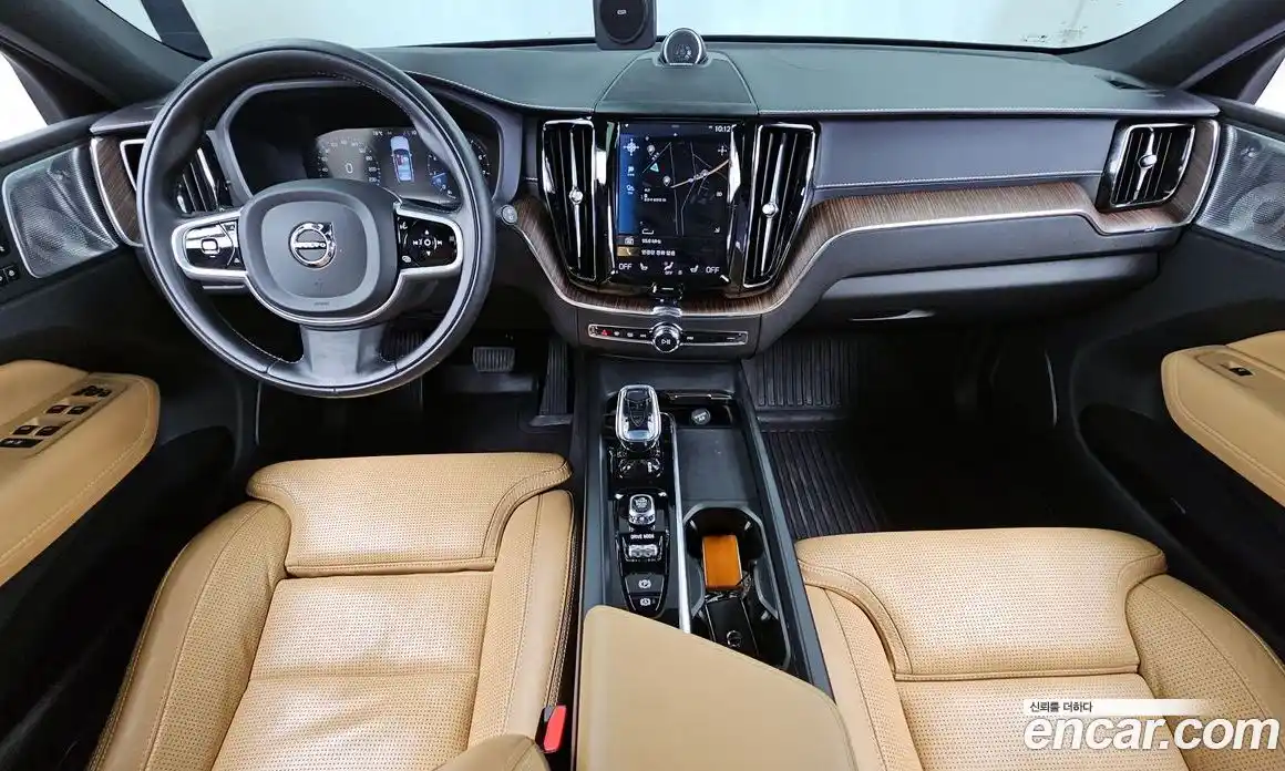 Volvo XC60 2021 2.0 гидро в Москве № 1195830, фото 7