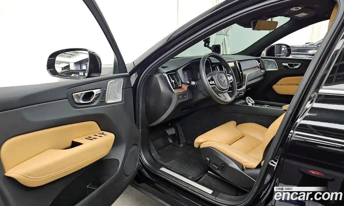 Volvo XC60 2021 2.0 гидро в Москве № 1195830, фото 10