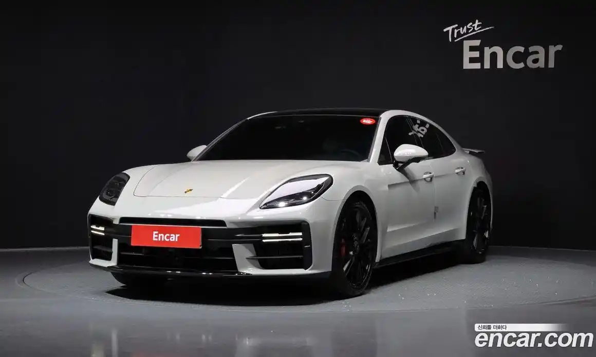 Porsche Panamera 2025 4.0 гидро в Москве № 1196055, фото 1