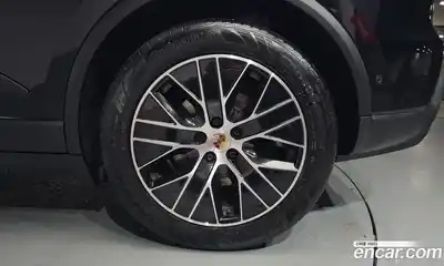 Porsche Macan 2025 0.2 гидро в Москве № 1196078, миниатюра 4