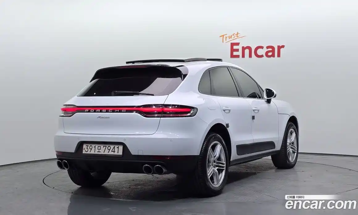 Porsche Macan 2019 2.0 гидро в Москве № 1196199, фото 2