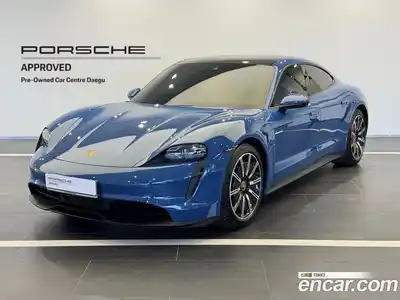 Porsche Taycan, 2023