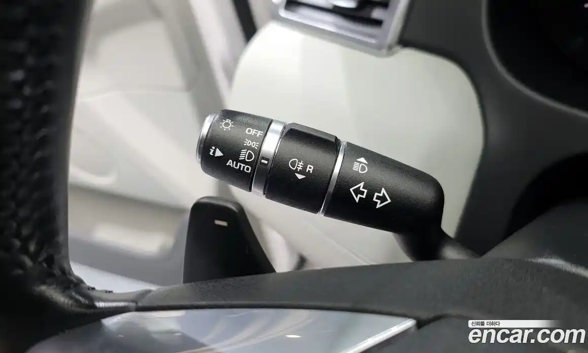 Land Rover Discovery Sport 2018 2.0 гидро в Москве № 1196662, фото 16