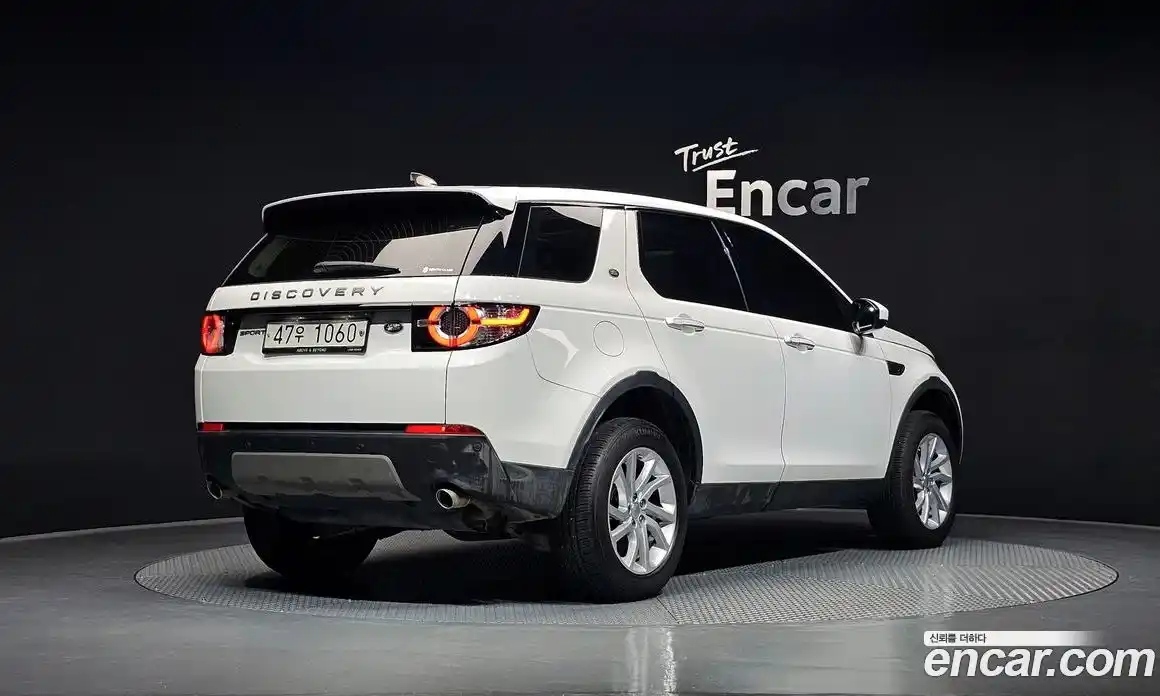 Land Rover Discovery Sport 2018 2.0 гидро в Москве № 1196662, фото 2