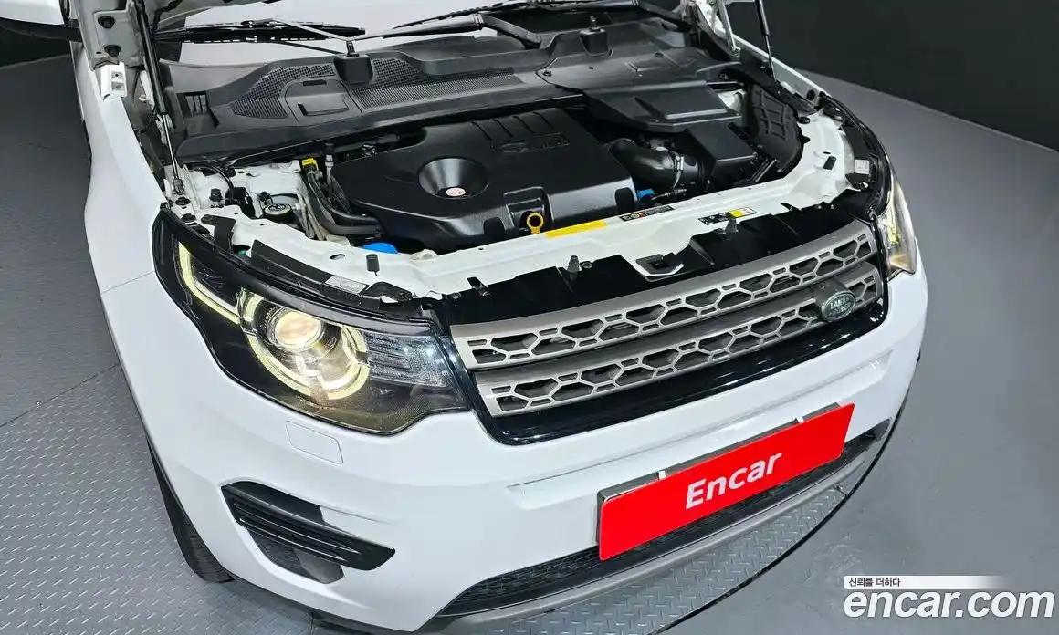 Land Rover Discovery Sport 2018 2.0 гидро в Москве № 1196662, фото 6