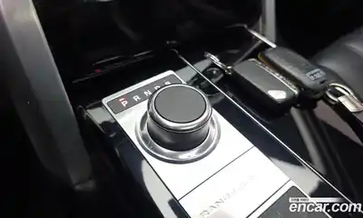 Land Rover Range-Rover 2016 4.4 гидро в Москве № 1196671, миниатюра 9