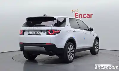 Land Rover Discovery Sport 2017 2.0 гидро в Москве № 1196695, миниатюра 2