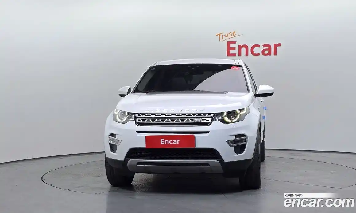 Land Rover Discovery Sport 2017 2.0 гидро в Москве № 1196695, фото 3