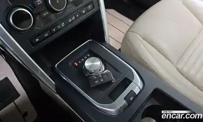 Land Rover Discovery Sport 2017 2.0 гидро в Москве № 1196695, миниатюра 9