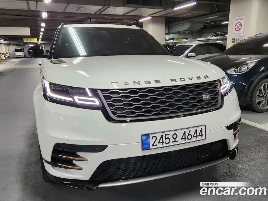 Land Rover Range-Rover Velar 2023 3.0 гидро в Москве № 1196824, фото 20