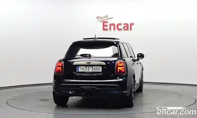 Mini Cooper 2023 2.0 гидро в Москве № 1196912, миниатюра 4