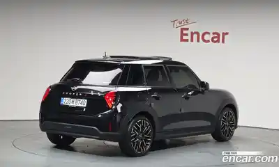 Mini Cooper, 2025