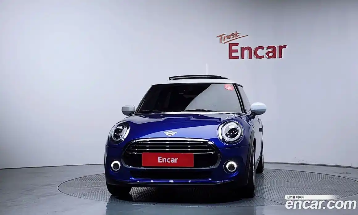 Mini Cooper 2021 1.5 гидро в Москве № 1196976, фото 3
