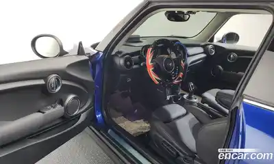 Mini Cooper 2021 1.5 гидро в Москве № 1196976, миниатюра 10