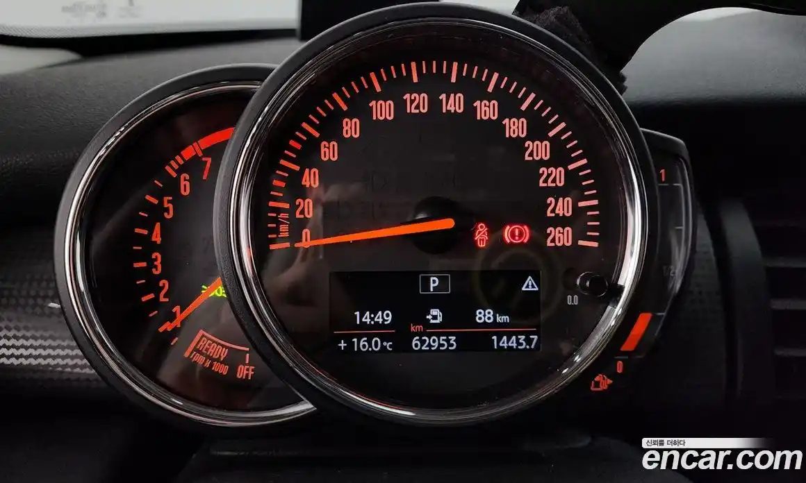 Mini Cooper 2018 1.5 гидро в Москве № 1197137, фото 8