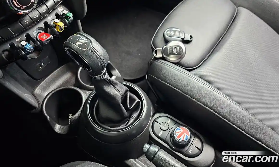 Mini Cooper 2019 1.5 гидро в Москве № 1197168, фото 9
