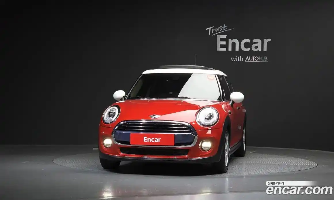 Mini Cooper 2018 1.5 гидро в Москве № 1197175, фото 3