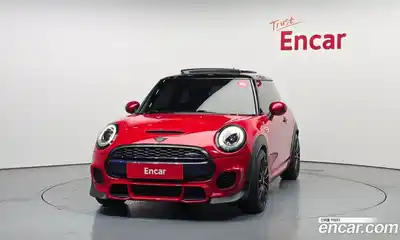 Mini Cooper 2017 2.0 гидро в Москве № 1197196, миниатюра 3