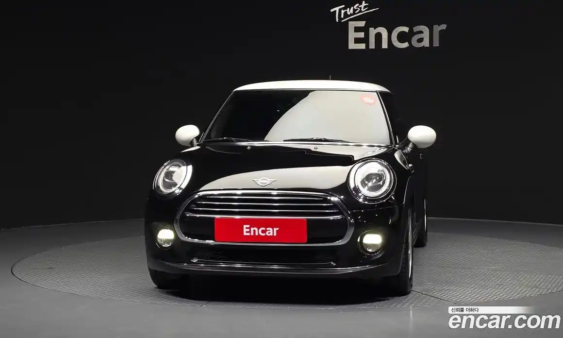 Mini Cooper 2019 1.5 гидро в Москве № 1197254, фото 3