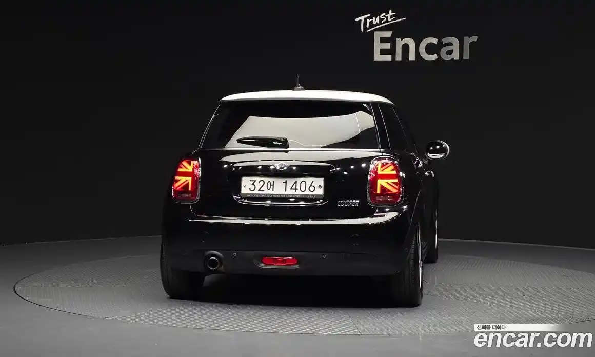 Mini Cooper 2019 1.5 гидро в Москве № 1197254, фото 4