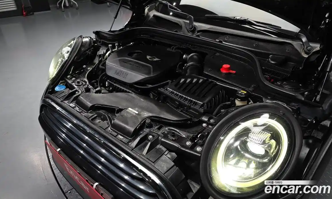 Mini Cooper 2019 1.5 гидро в Москве № 1197254, фото 6