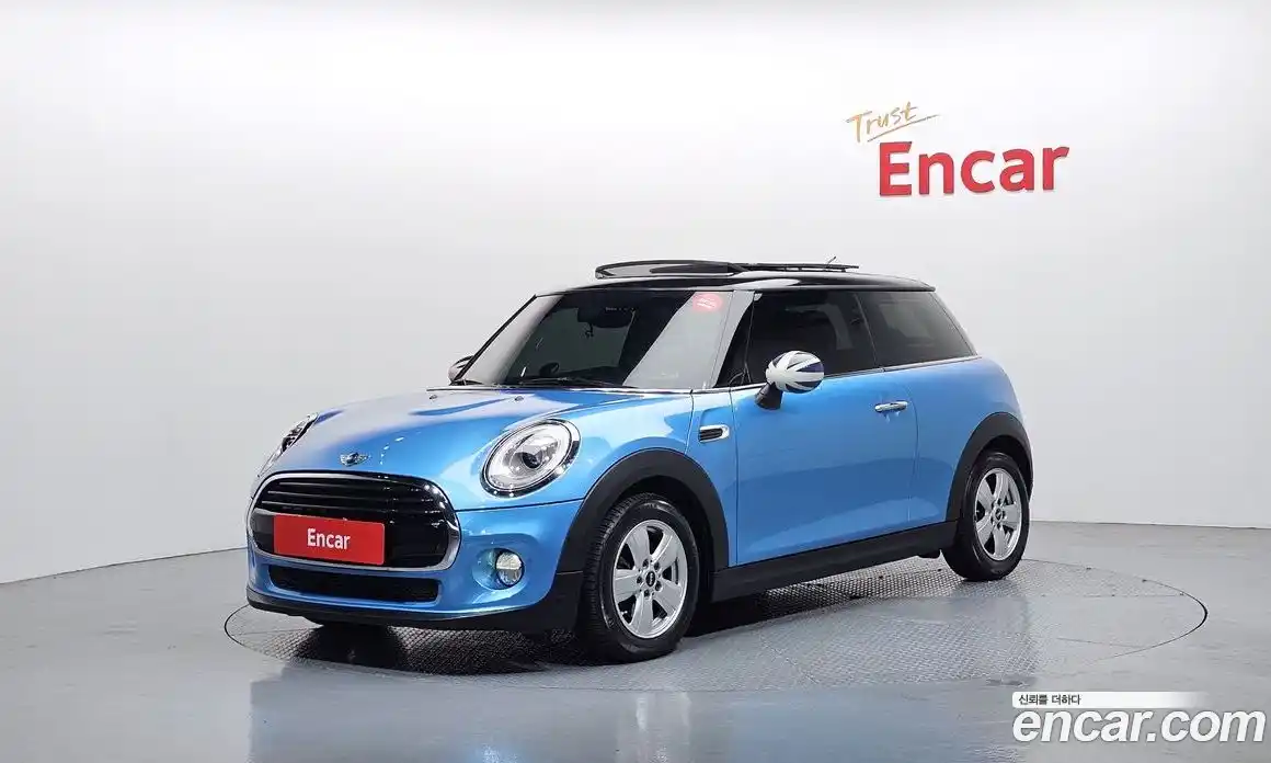 Mini Cooper 2016 1.5 гидро в Москве № 1197269, фото 1