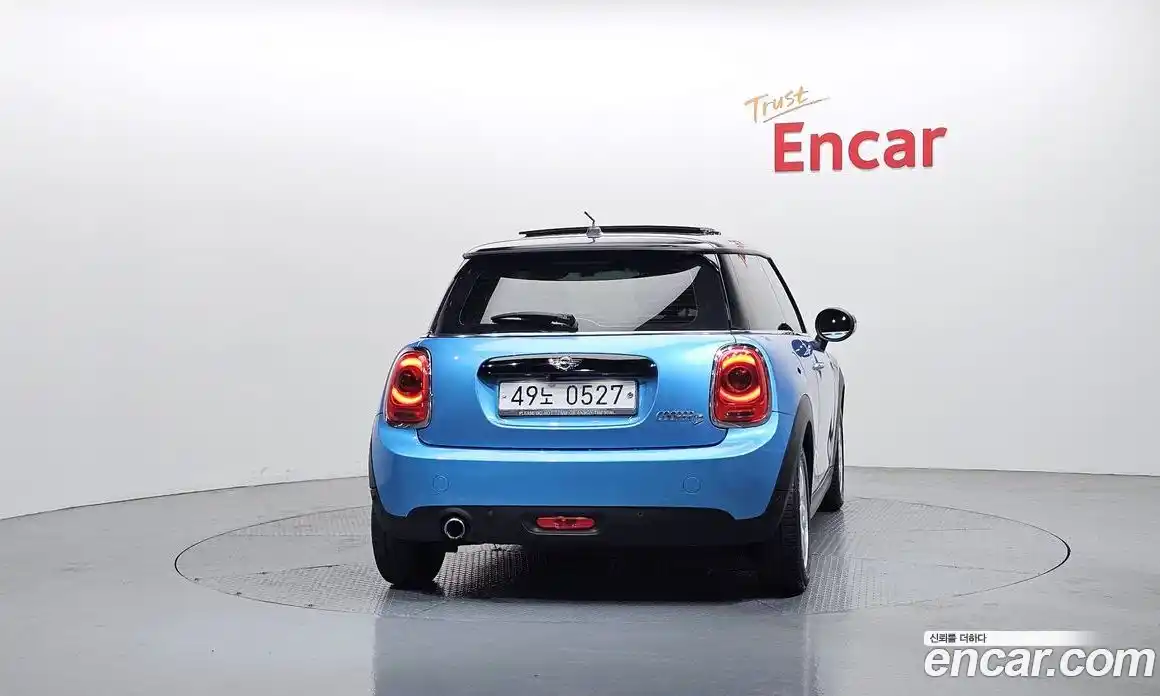 Mini Cooper 2016 1.5 гидро в Москве № 1197269, фото 4
