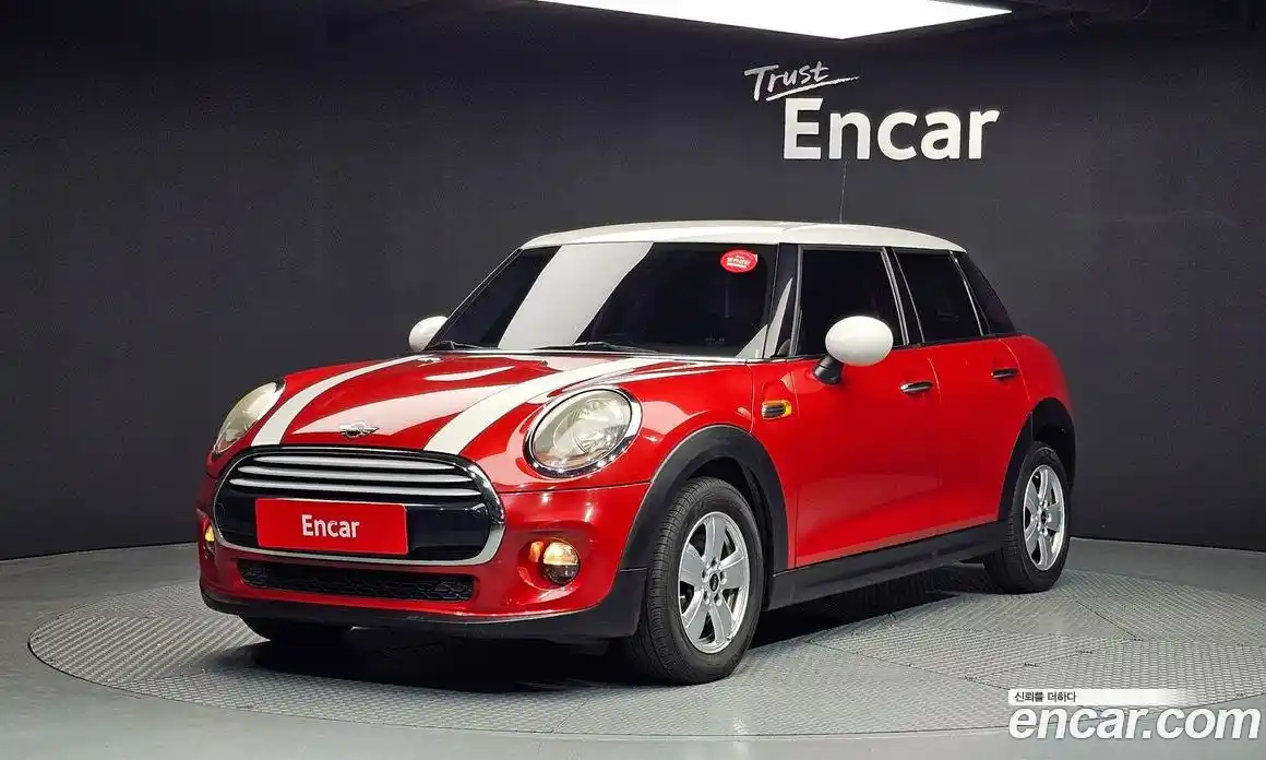 Mini Cooper 2014 1.5 гидро в Москве № 1197275, фото 1