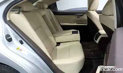 Lexus ES 2016 3.5 гидро в Москве № 1197671, миниатюра 12