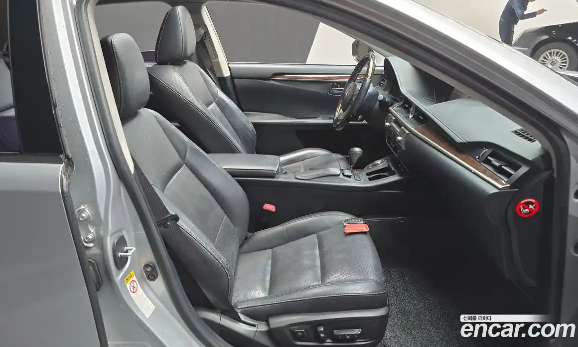 Lexus ES 2015 2.5 гидро в Москве № 1197734, фото 10